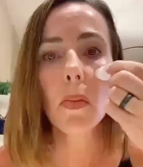 ElzaPetrioass_